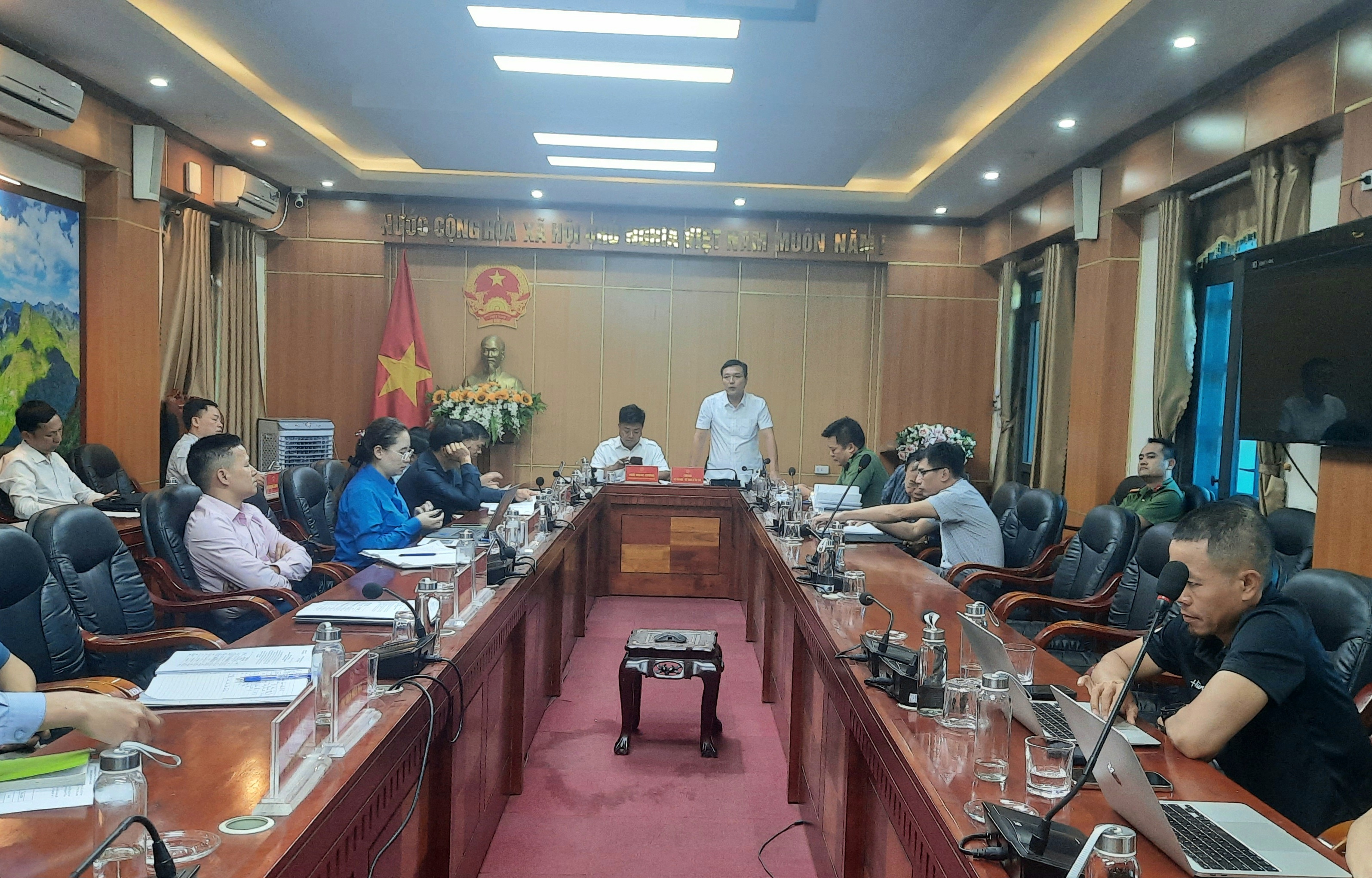 Họp bàn công tác chuẩn bị tổ chức giải marathon quốc tế tỉnh Hà Giang lần thứ V năm 2023