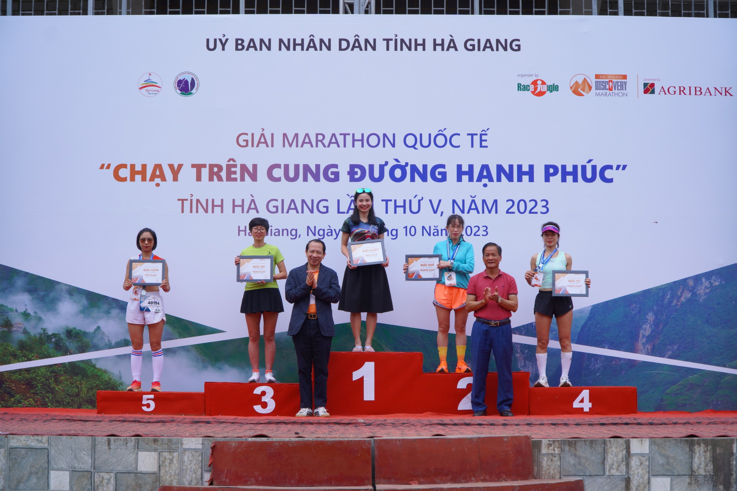 Giải Marathon quốc tế “Chạy trên cung đường Hạnh phúc”tỉnh Hà Giang lần thứ V năm 2023 thành công tốt đẹp