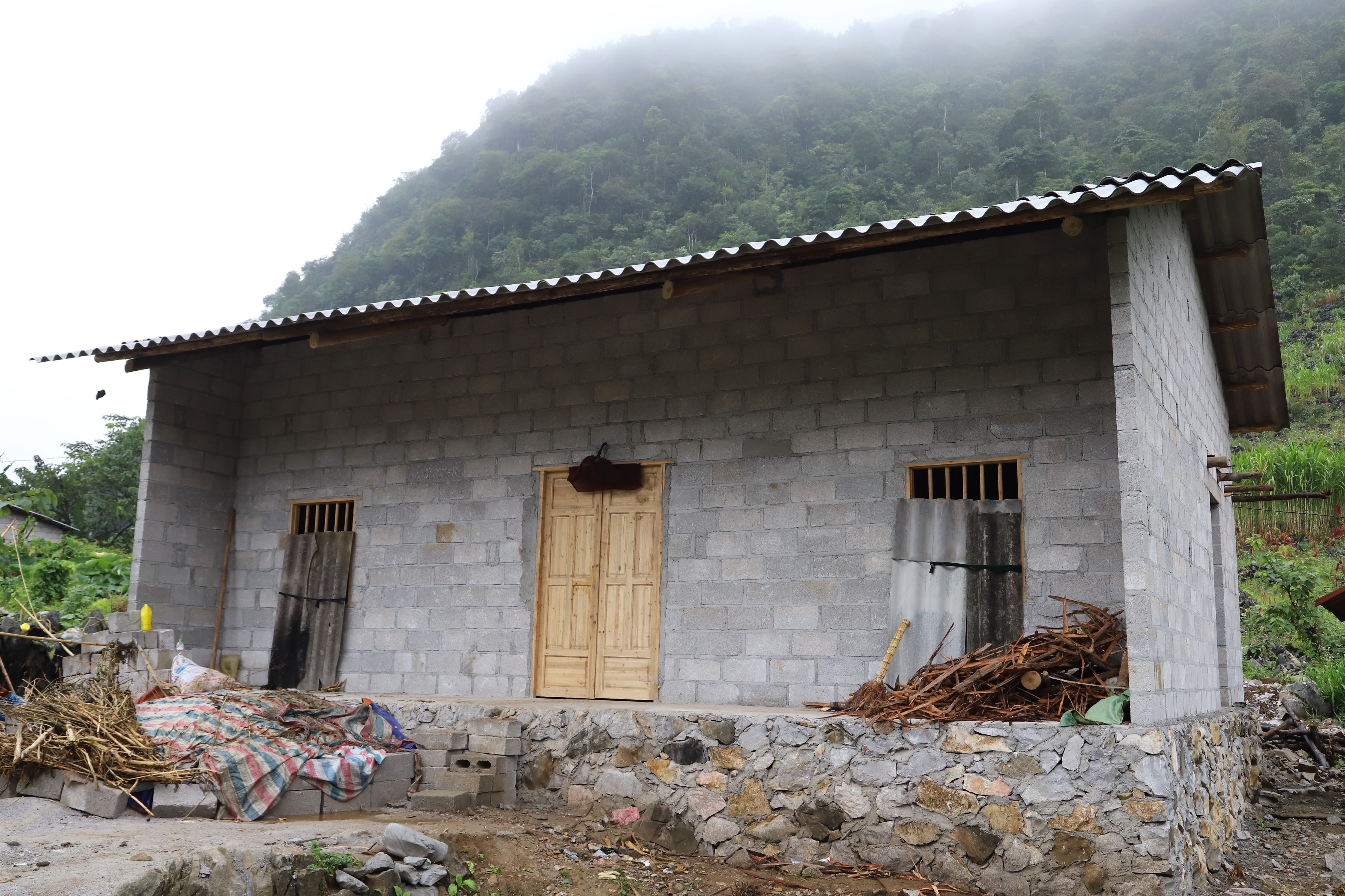 Triển khai xây dựng hơn 500 nhà ở cho hộ nghèo, cận nghèo