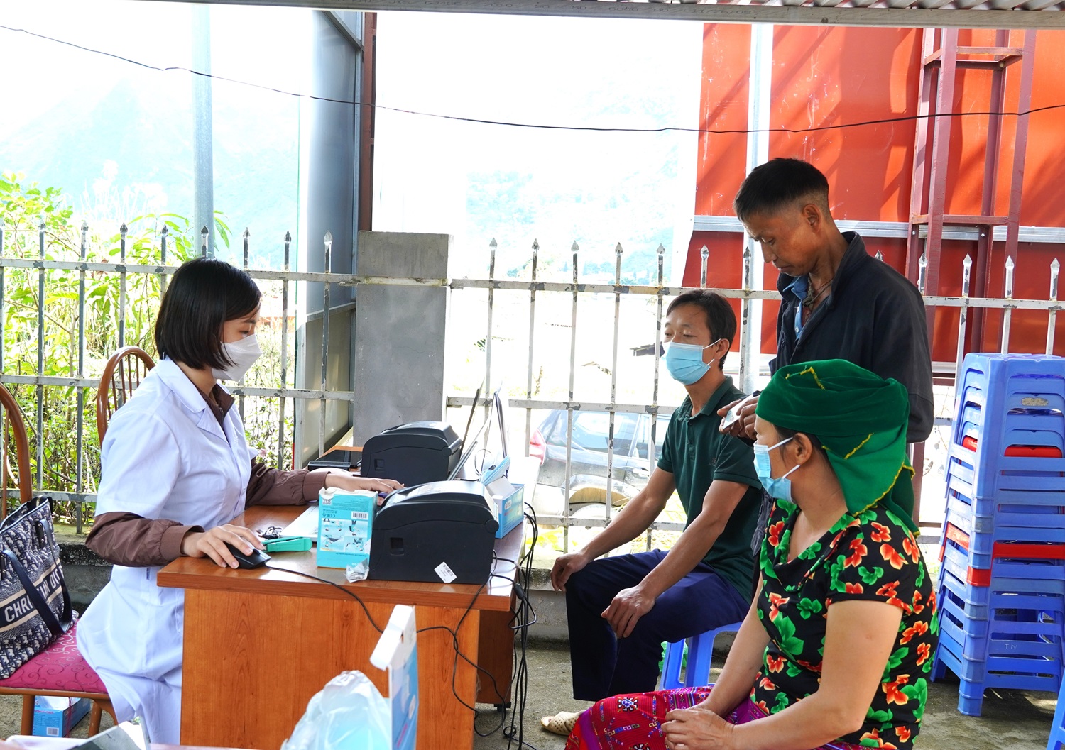 Bệnh viện phổi Hà Giang: Tổ chức khám sàng lọc bệnh không lây nhiễm