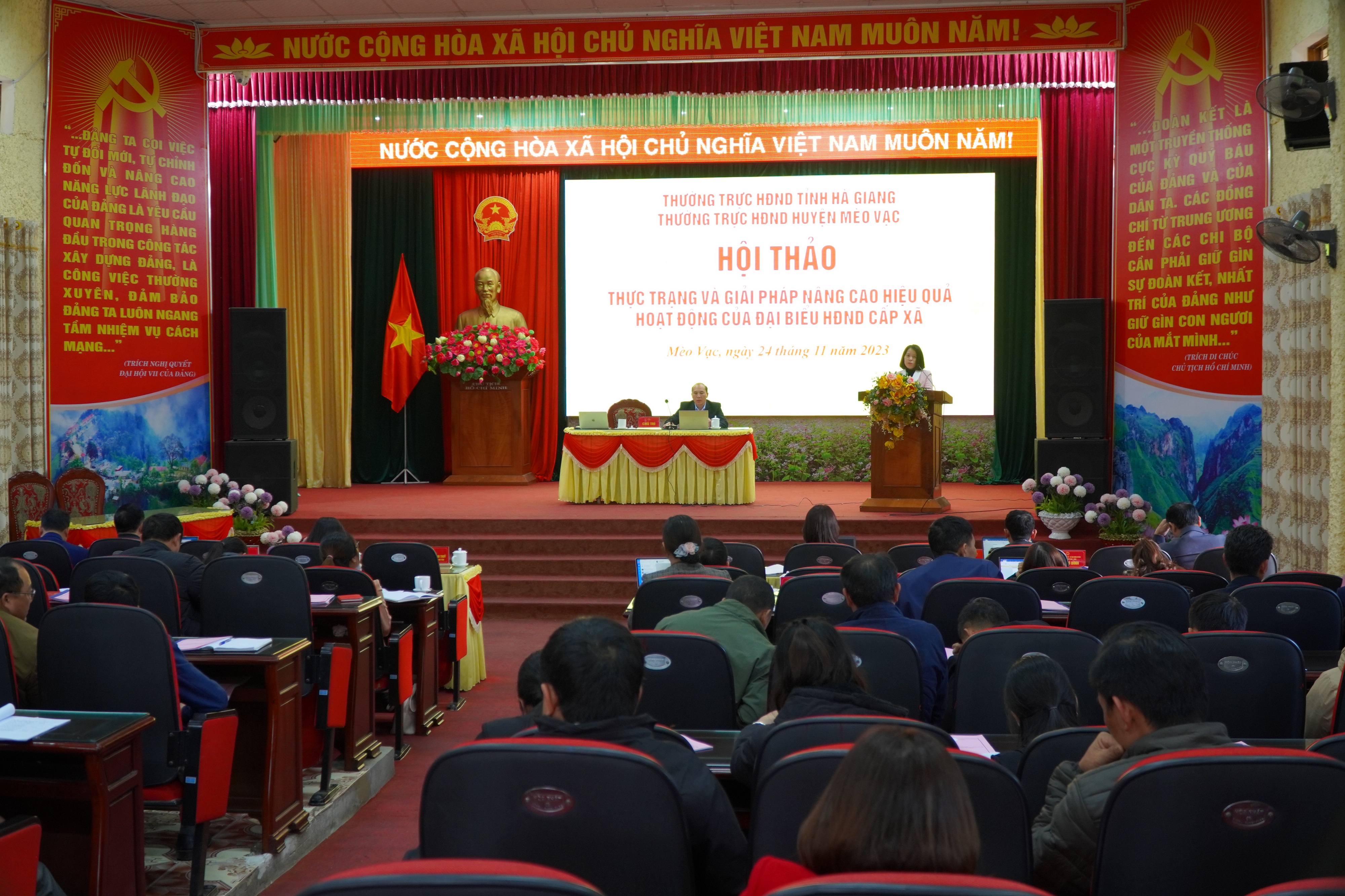 Hội thảo: Thực trạng và giải pháp nâng cao hiệu quả hoạt động của đại biểu HĐND cấp xã, tỉnh Hà Giang