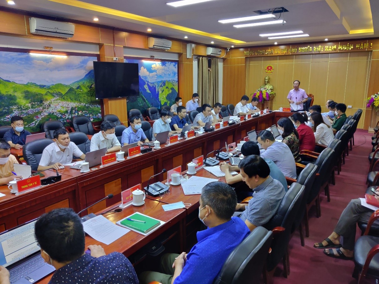 UBND huyện Mèo Vạc tổ chức phiên họp thường kỳ tháng 4/2022