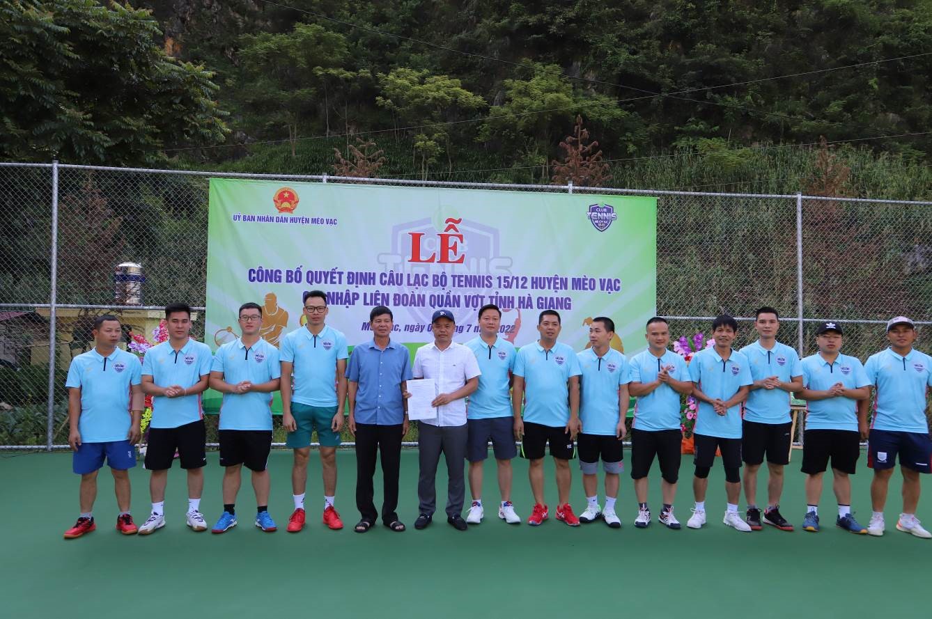 Công bố quyết định CLB Tennis 15/12 gia nhập Liên đoàn Quần vợt tỉnh Hà Giang