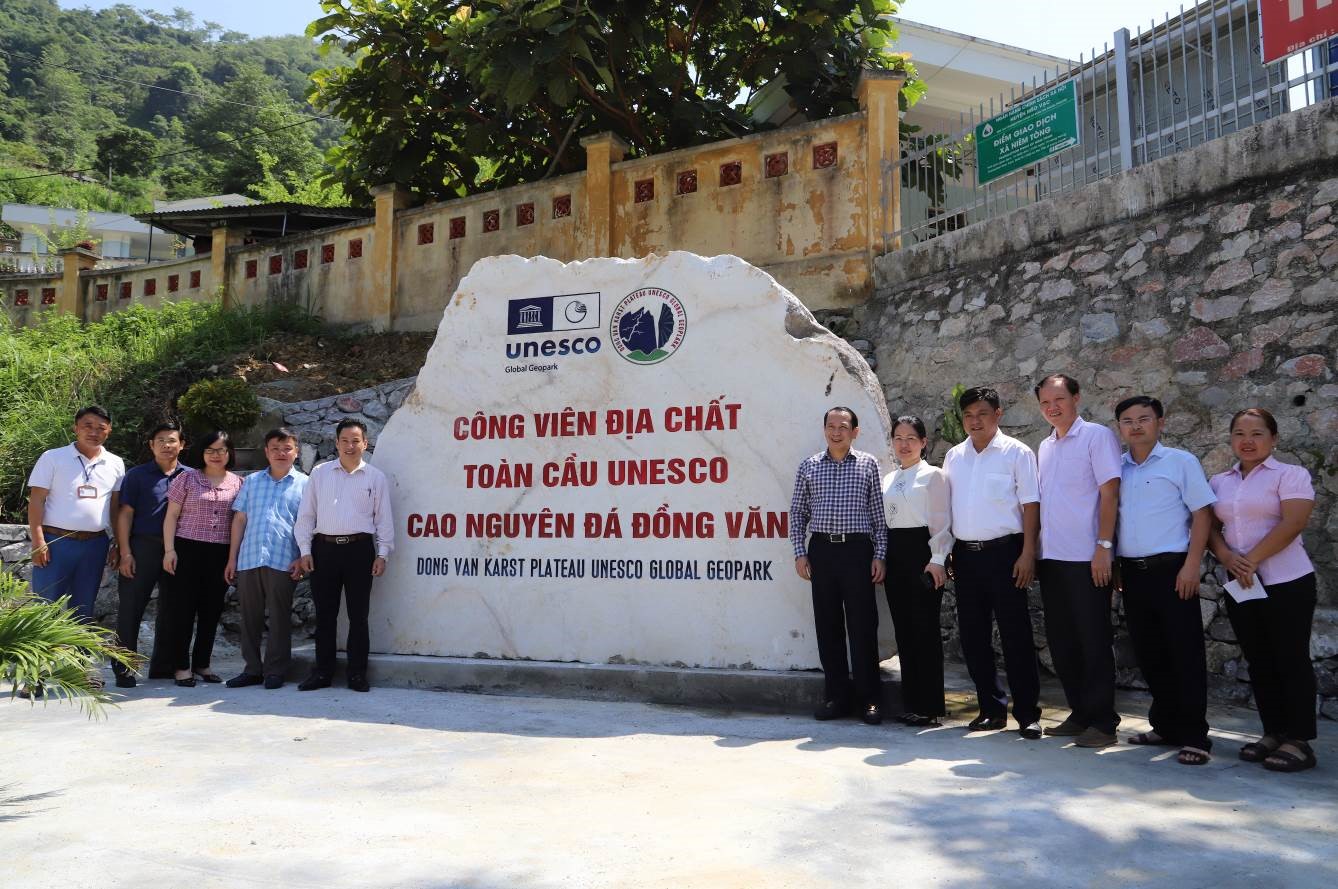 Phó Chủ tịch UBND tỉnh Trần Đức Quý kiểm tra công tác chuẩn bị phục vụ Tái đánh giá Công viên địa chất toàn cầu Cao nguyên đá Đồng Văn