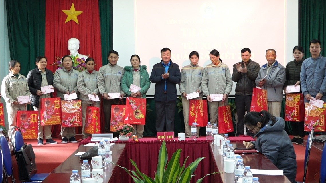 LĐLĐ huyện Mèo Vạc tổ chức Hội nghị Ban Chấp hành lần thứ 12 mở rộng
